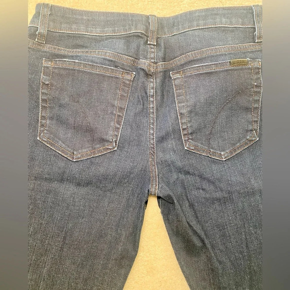 Joe’s Jeans curvy bootcut Dahlia size 31. Excellent condition.‎ Darker wash - Picture 7 of 9